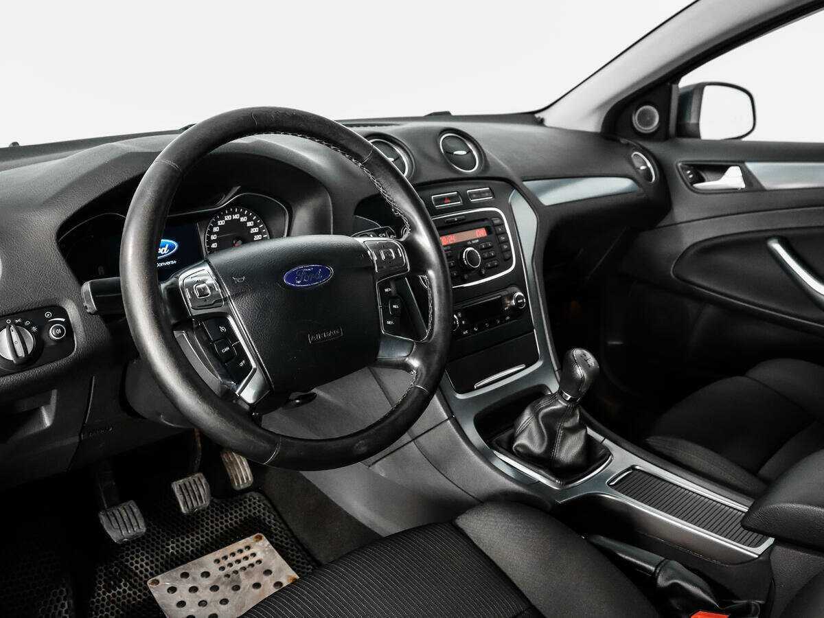 Купить Ford Mondeo с пробегом. Фото: #8