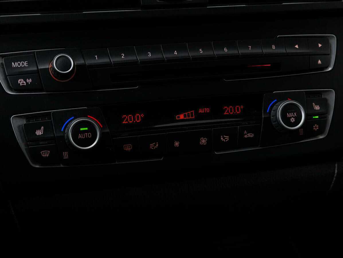 Купить BMW 1 серии с пробегом. Фото: #19