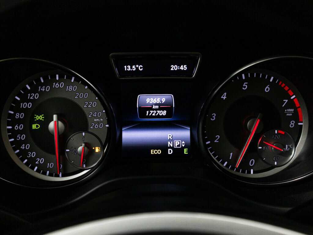 Купить Mercedes-Benz CLA с пробегом. Фото: #11