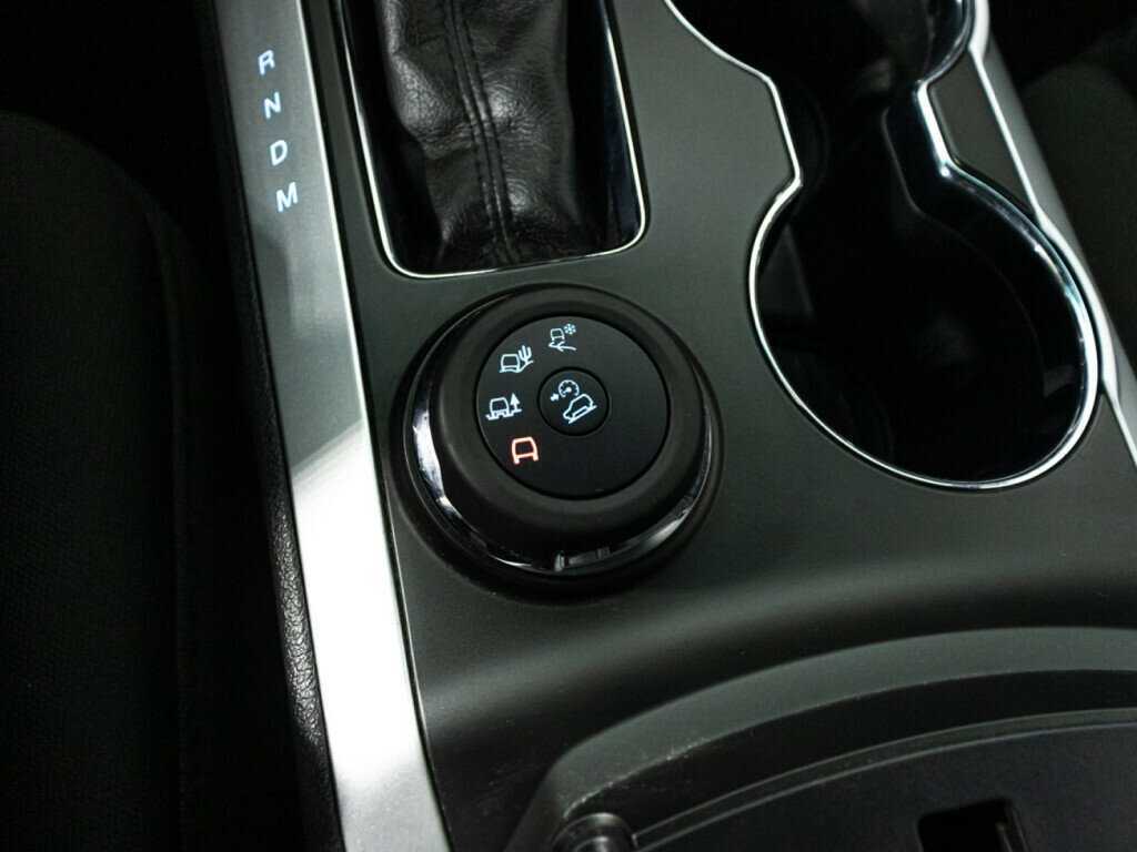 Купить Ford Explorer с пробегом. Фото: #17