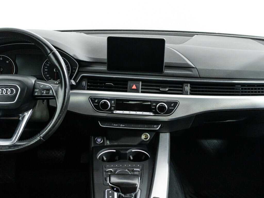 Купить Audi A4 с пробегом. Фото: #13
