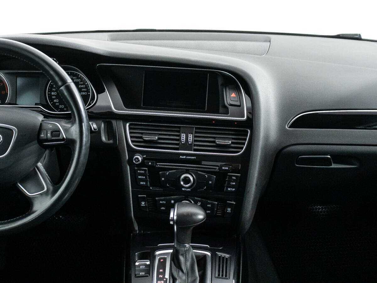 Купить Audi A4 с пробегом. Фото: #13