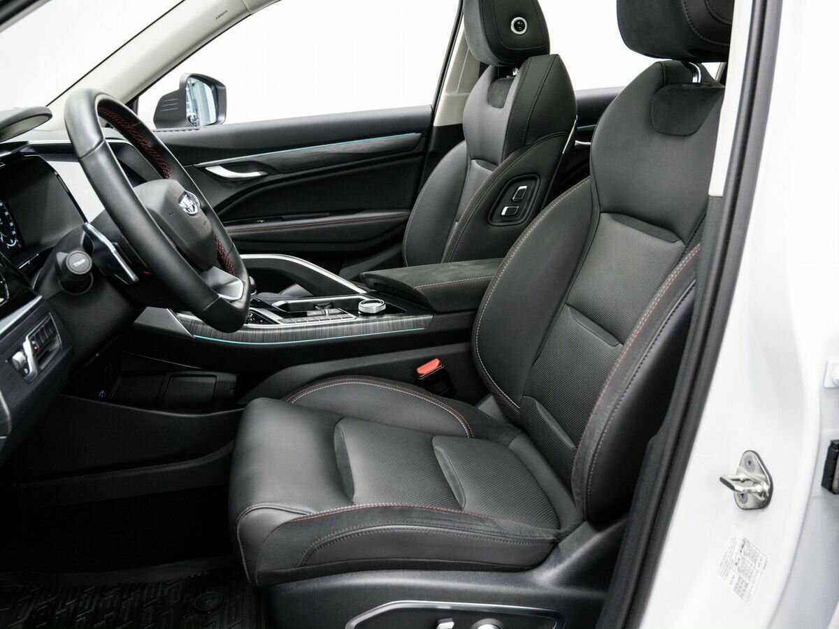 Купить Geely Tugella с пробегом. Фото: #14