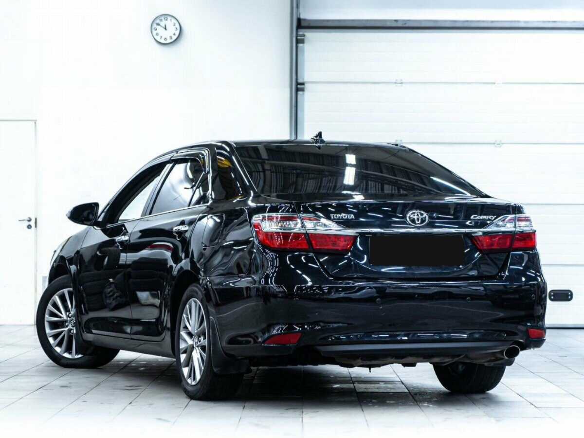 Купить Toyota Camry с пробегом. Фото: #3