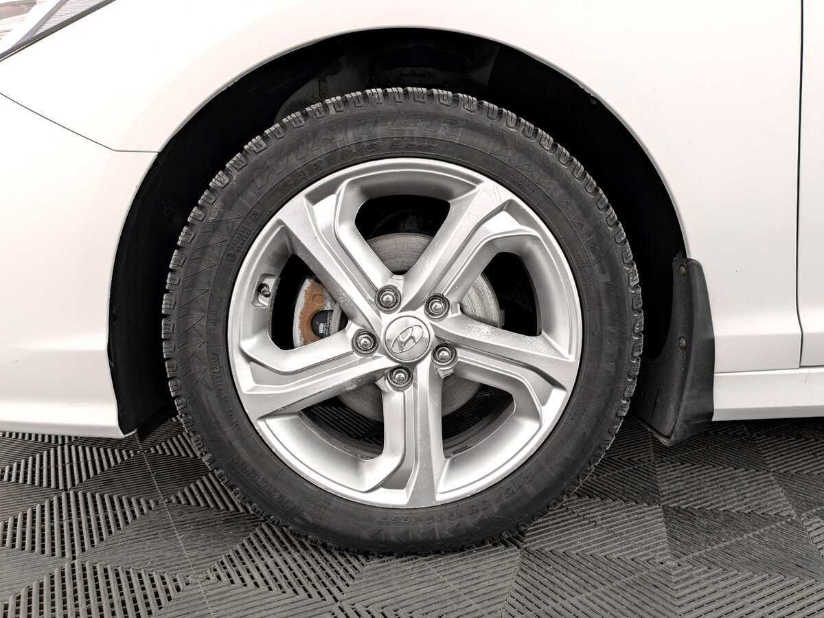 Купить Hyundai Sonata с пробегом. Фото: #17