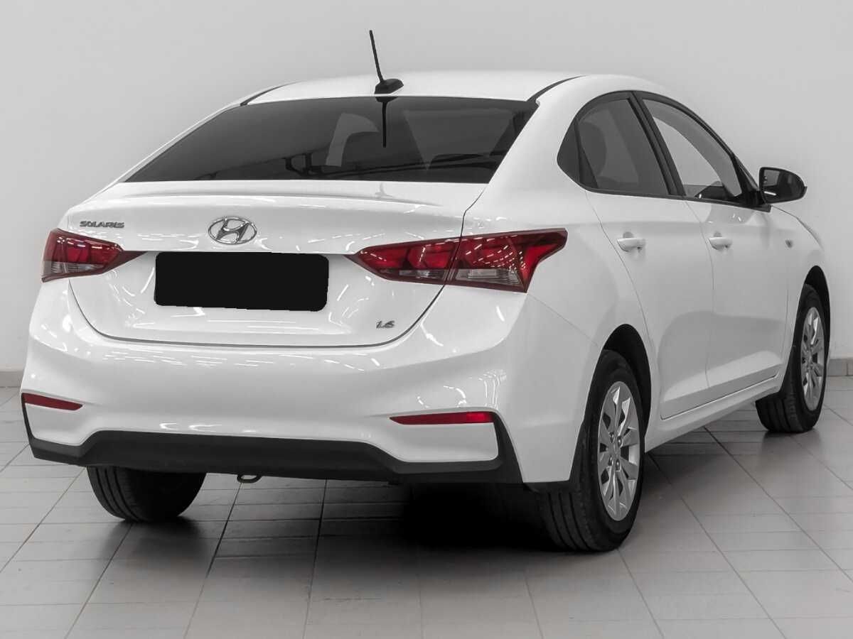 Купить Hyundai Solaris с пробегом. Фото: #4