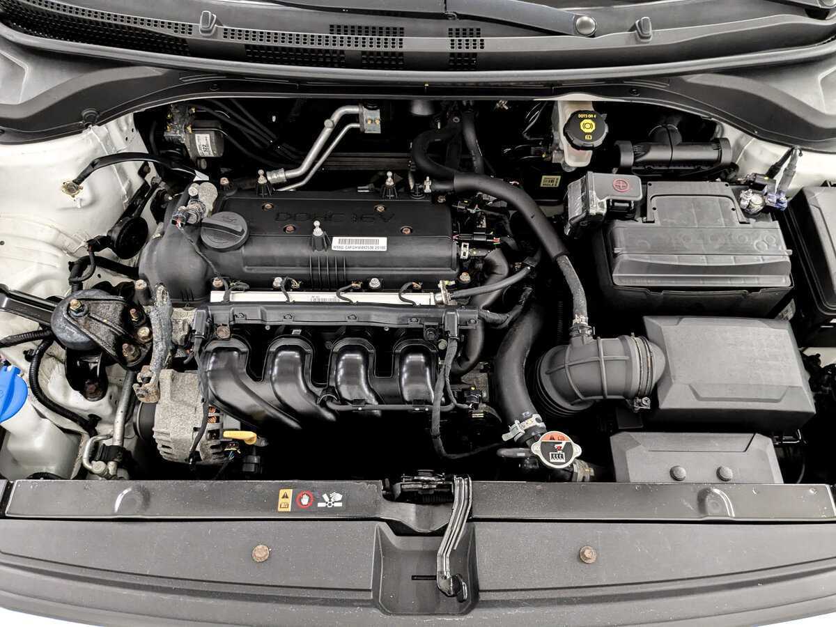 Купить Hyundai Solaris с пробегом. Фото: #8