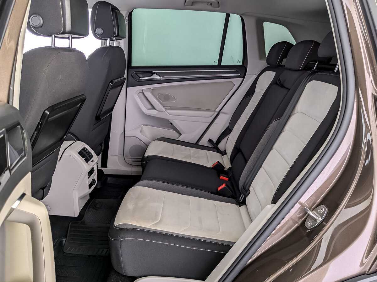 Купить Volkswagen Tiguan с пробегом. Фото: #11