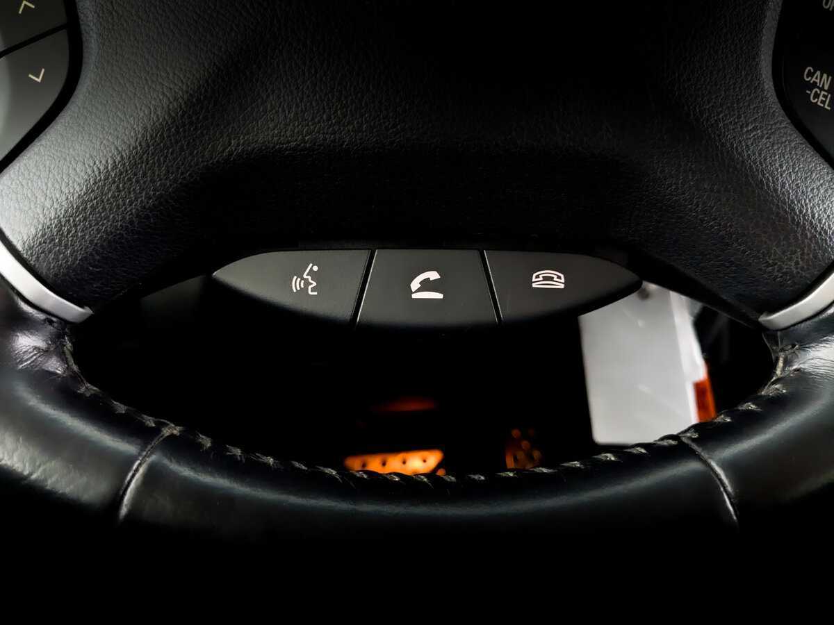 Купить Mitsubishi Pajero с пробегом. Фото: #29