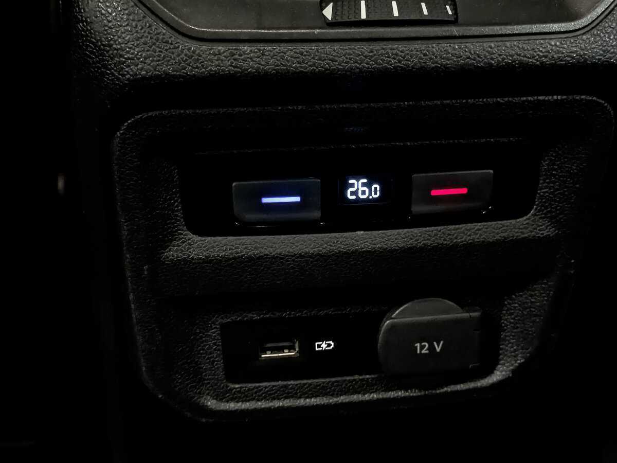 Купить Volkswagen Tiguan с пробегом. Фото: #28