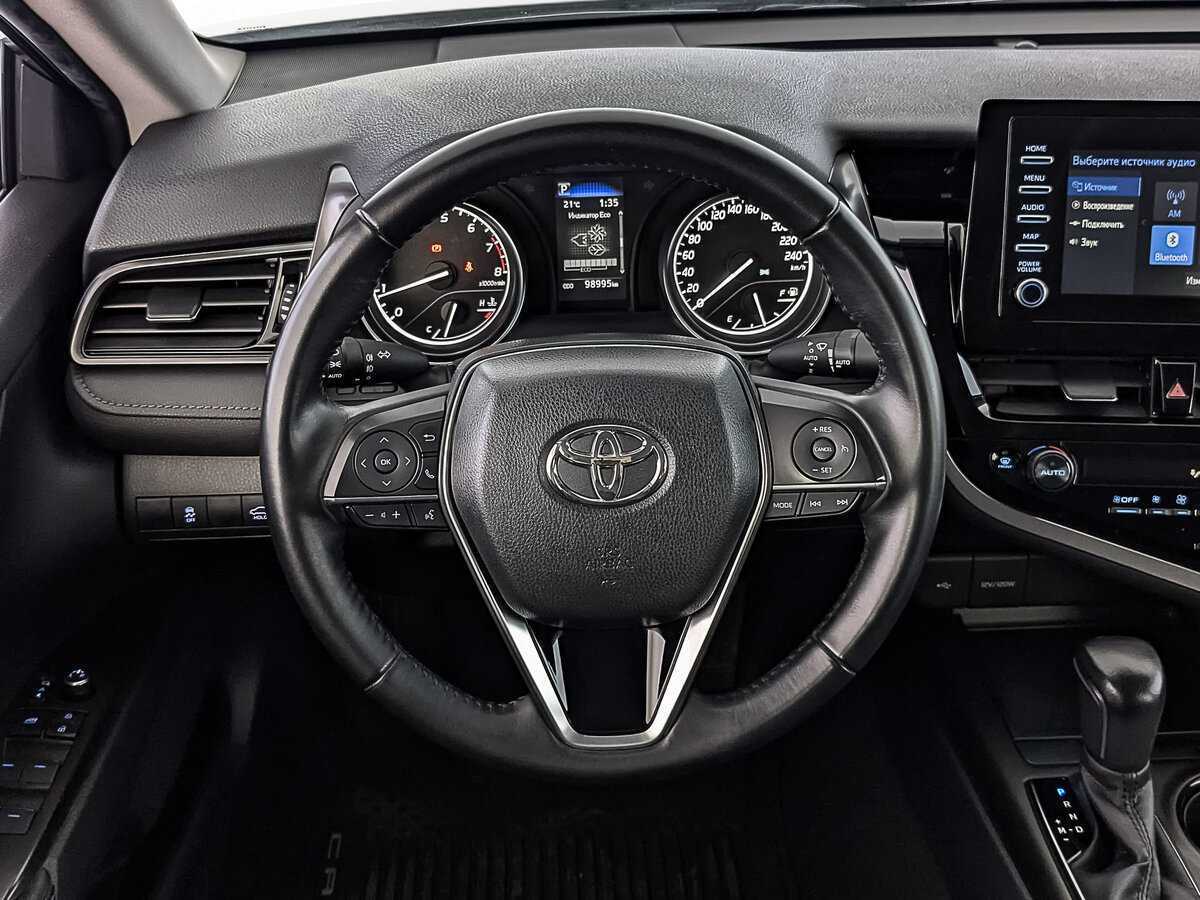 Купить Toyota Camry с пробегом. Фото: #21
