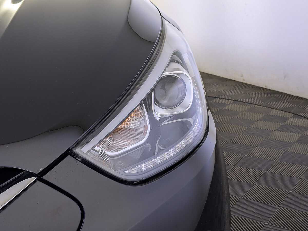 Купить Hyundai ix35 с пробегом. Фото: #10