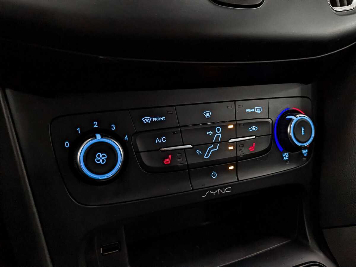 Купить Ford Focus с пробегом. Фото: #20