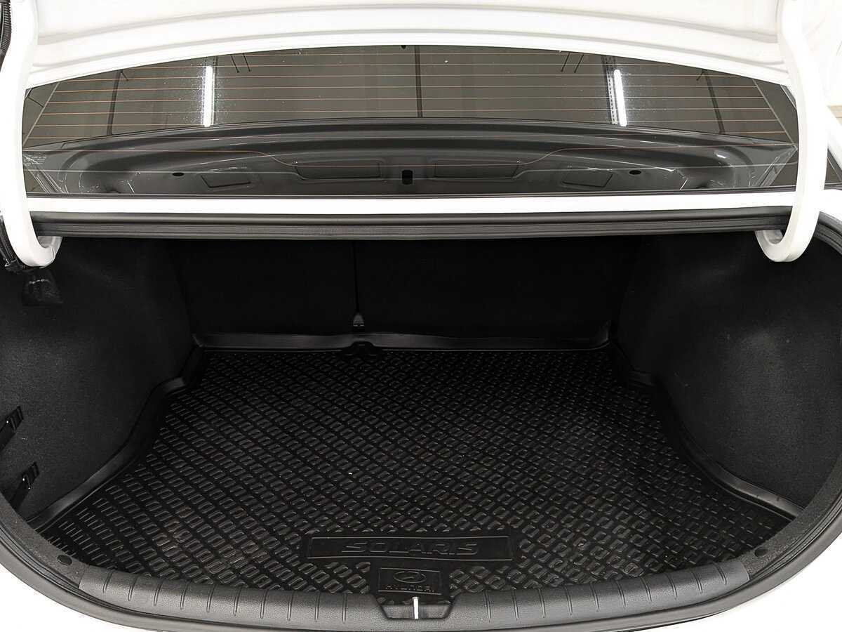 Купить Hyundai Solaris с пробегом. Фото: #9