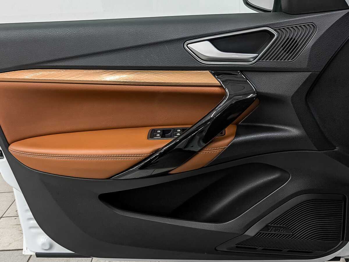 Купить Lada (ВАЗ) Vesta с пробегом. Фото: #18