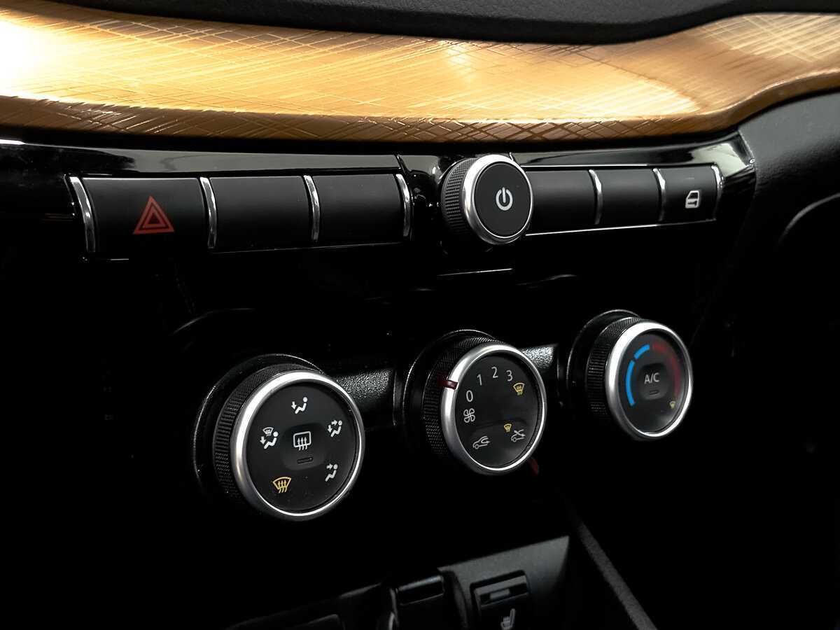 Купить Lada (ВАЗ) Vesta с пробегом. Фото: #20