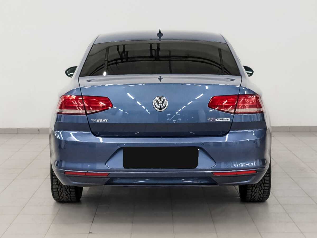 Купить Volkswagen Passat с пробегом. Фото: #5