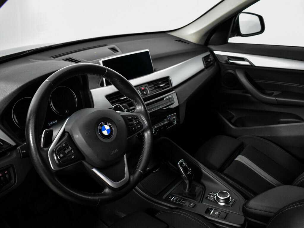 Купить BMW X1 с пробегом. Фото: #8