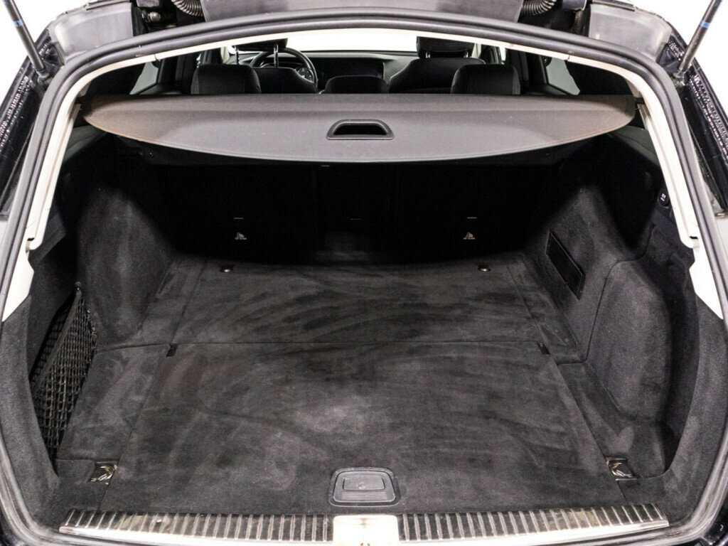 Купить Mercedes-Benz E-Класс с пробегом. Фото: #14