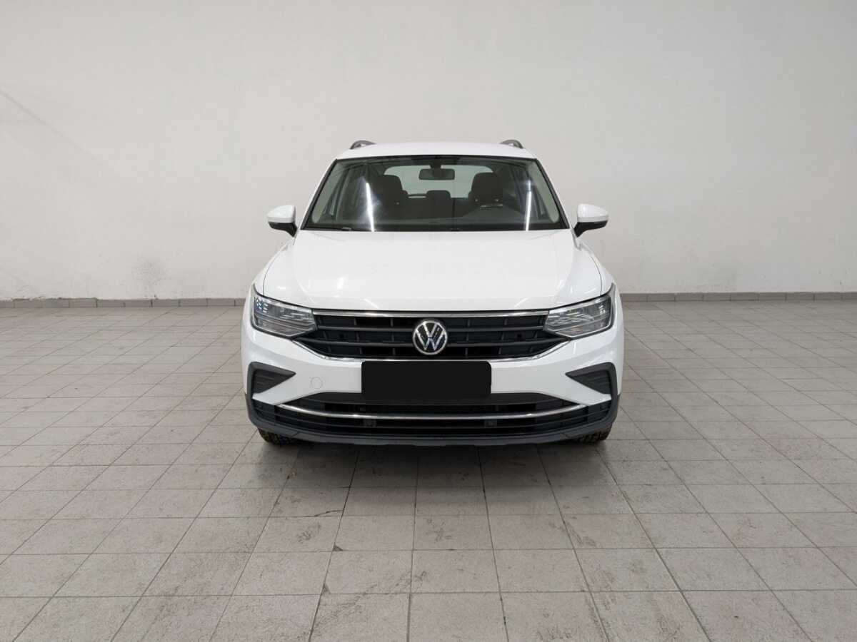 Купить Volkswagen Tiguan с пробегом. Фото: #1