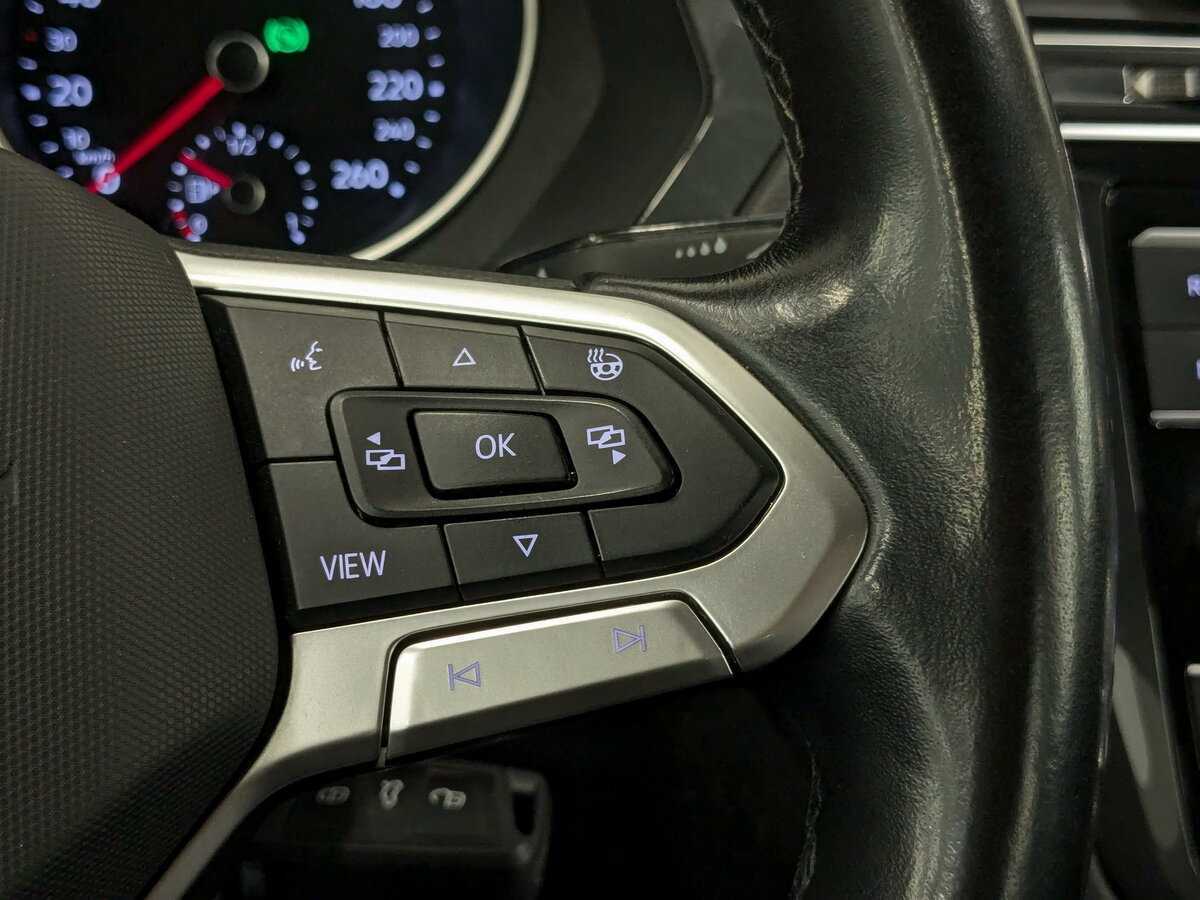 Купить Volkswagen Tiguan с пробегом. Фото: #26
