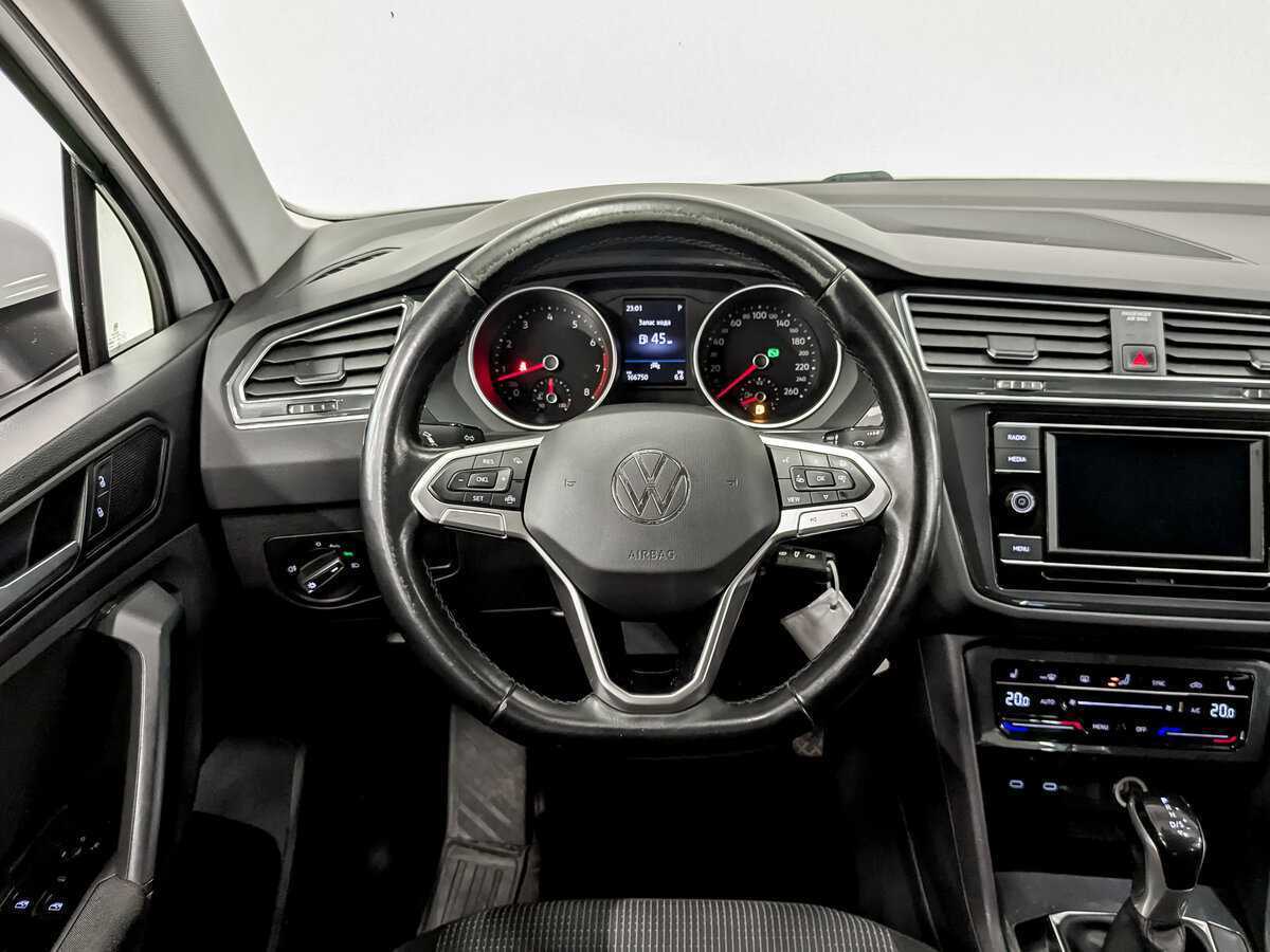 Купить Volkswagen Tiguan с пробегом. Фото: #20