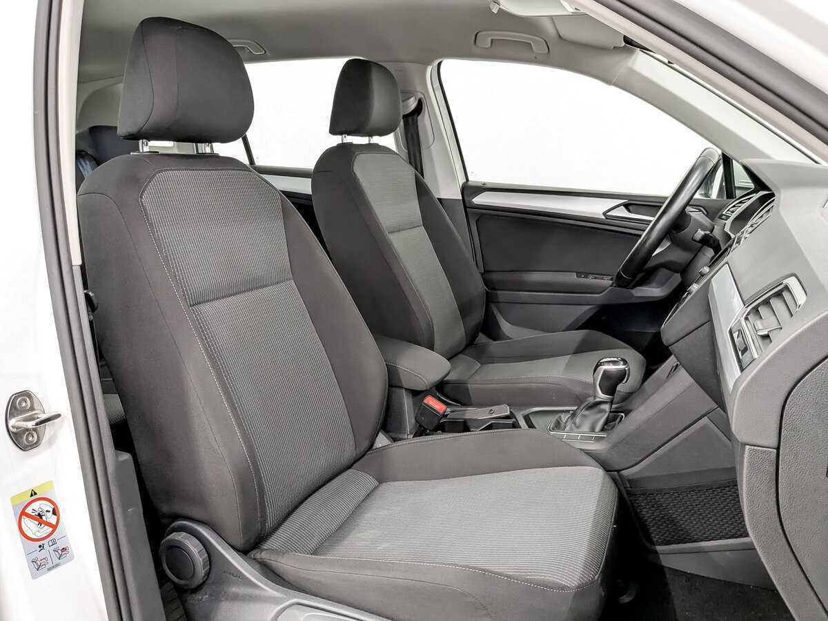 Купить Volkswagen Tiguan с пробегом. Фото: #22
