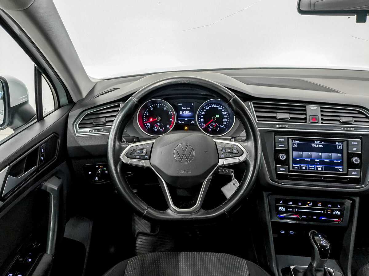 Купить Volkswagen Tiguan с пробегом. Фото: #19