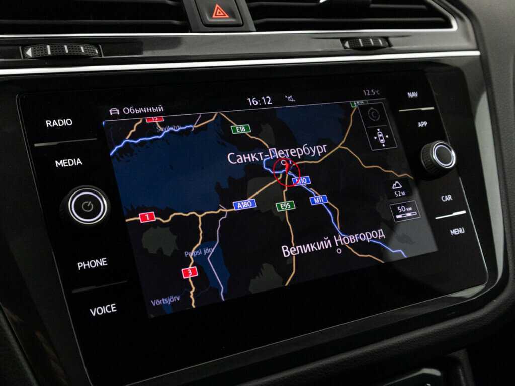 Купить Volkswagen Tiguan с пробегом. Фото: #17