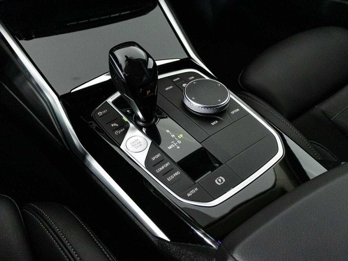 Купить BMW 3 серии с пробегом. Фото: #17