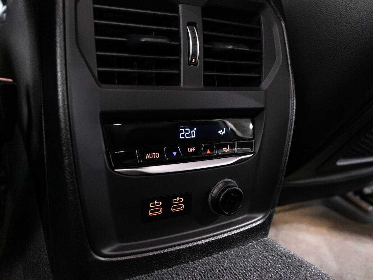 Купить BMW 3 серии с пробегом. Фото: #21