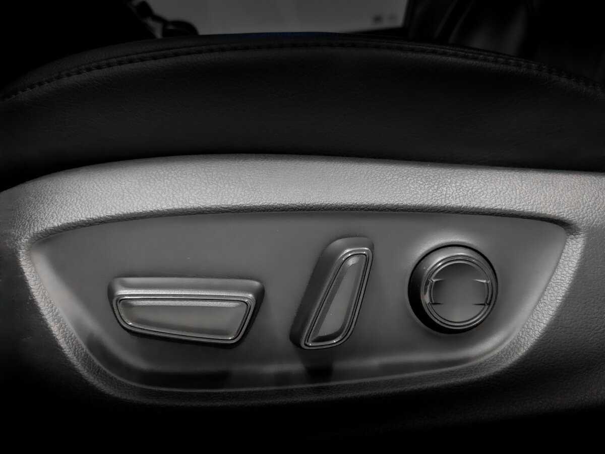 Купить Toyota Camry с пробегом. Фото: #18