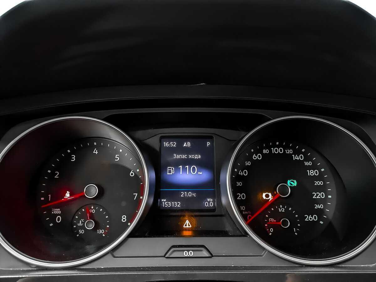 Купить Volkswagen Tiguan с пробегом. Фото: #13