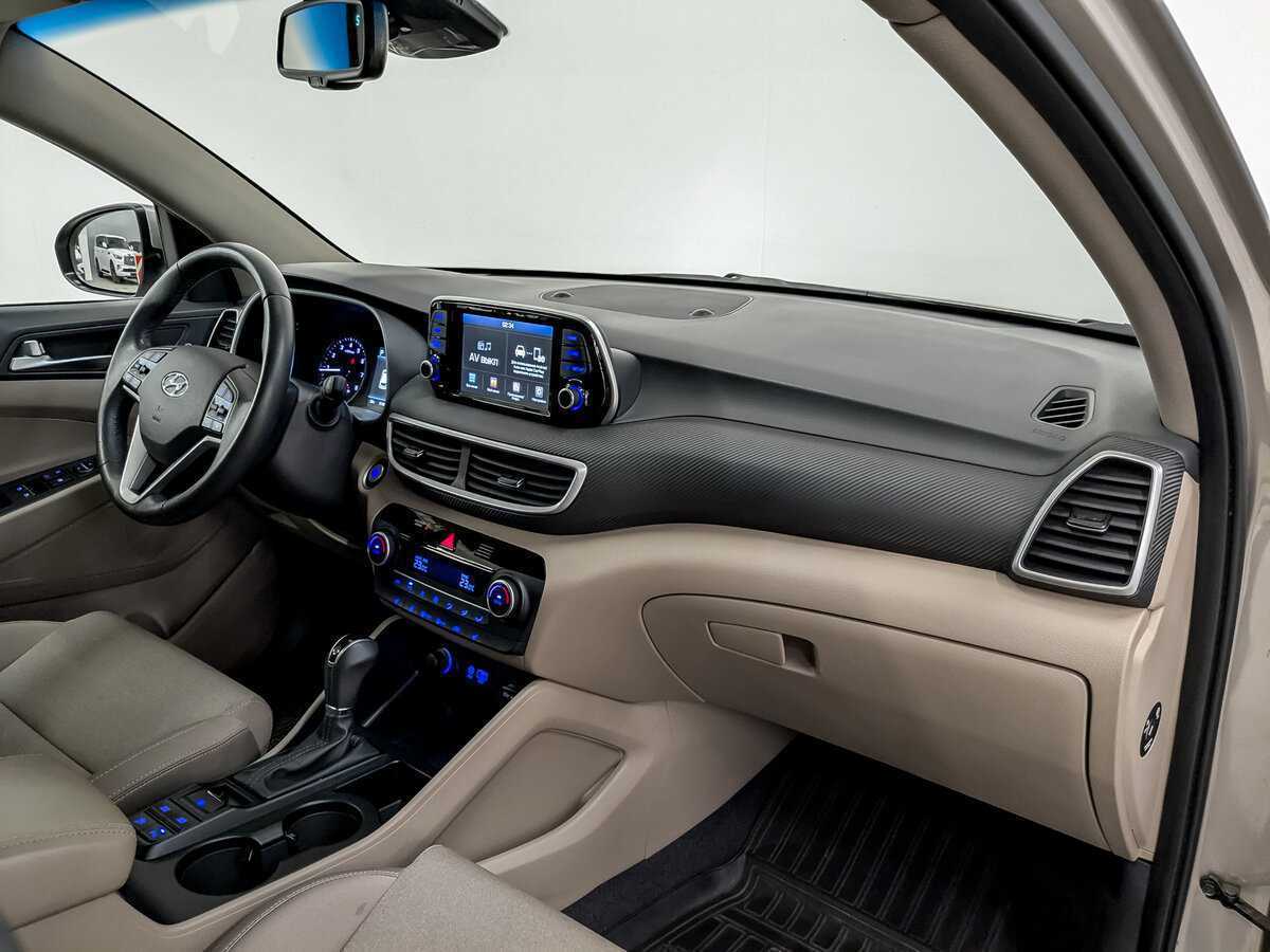 Купить Hyundai Tucson с пробегом. Фото: #10
