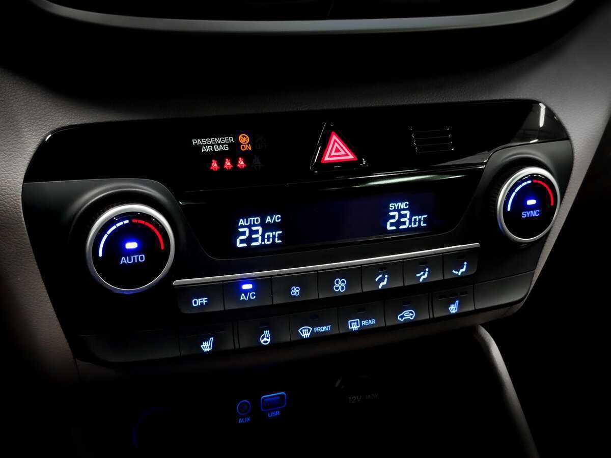 Купить Hyundai Tucson с пробегом. Фото: #24