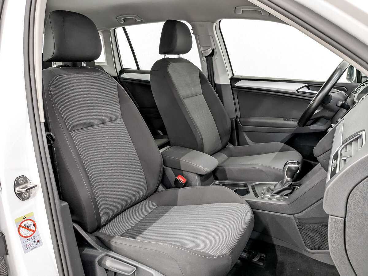 Купить Volkswagen Tiguan с пробегом. Фото: #21