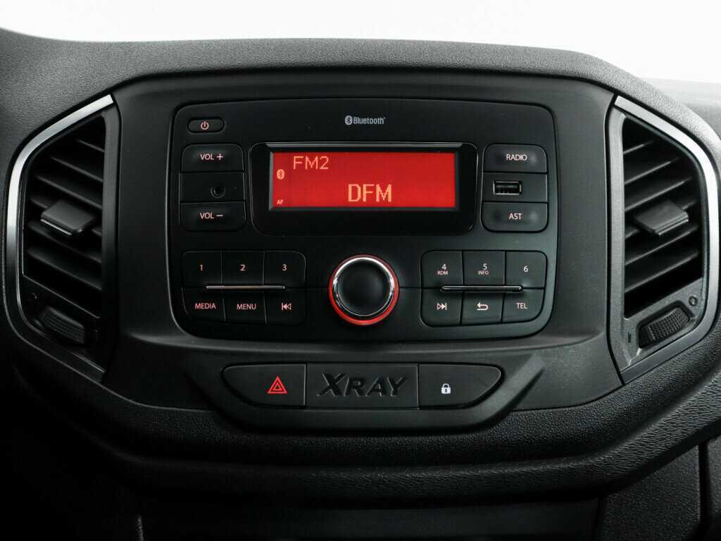 Купить Lada (ВАЗ) XRAY с пробегом. Фото: #10