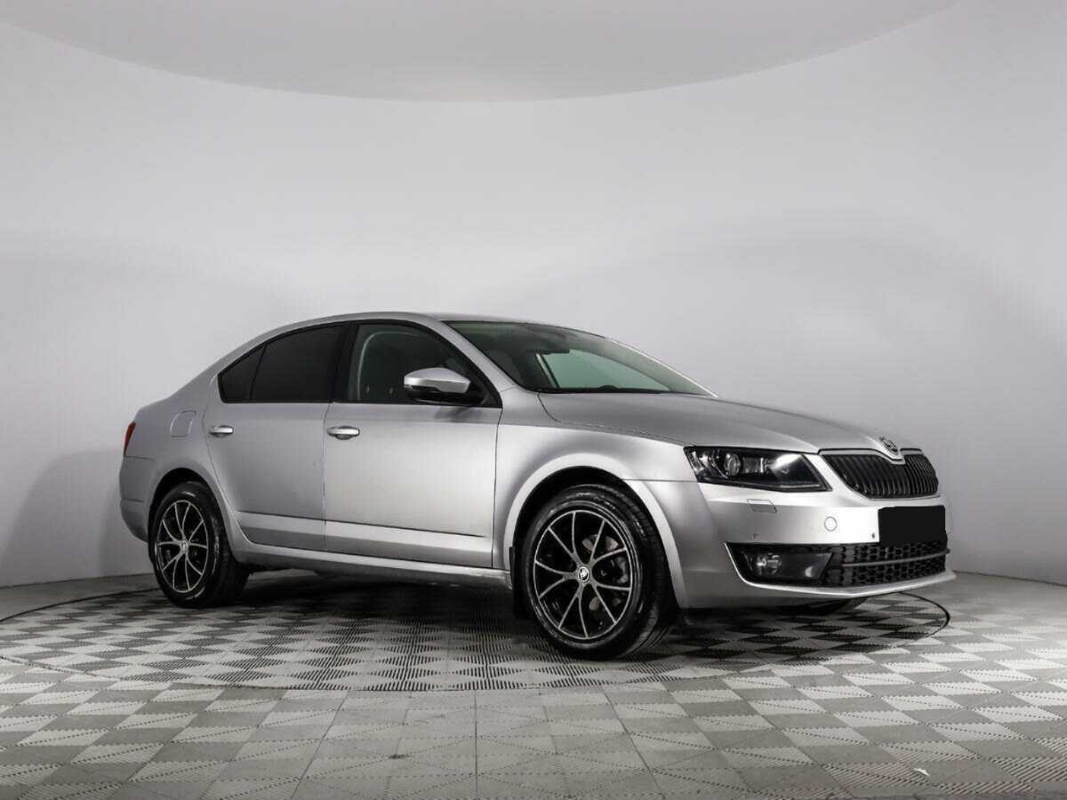 Купить Skoda Octavia с пробегом. Фото: #2