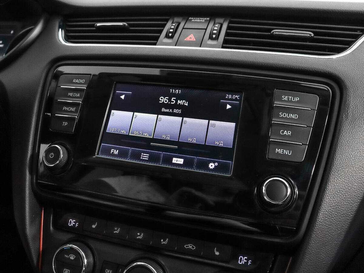 Купить Skoda Octavia с пробегом. Фото: #12