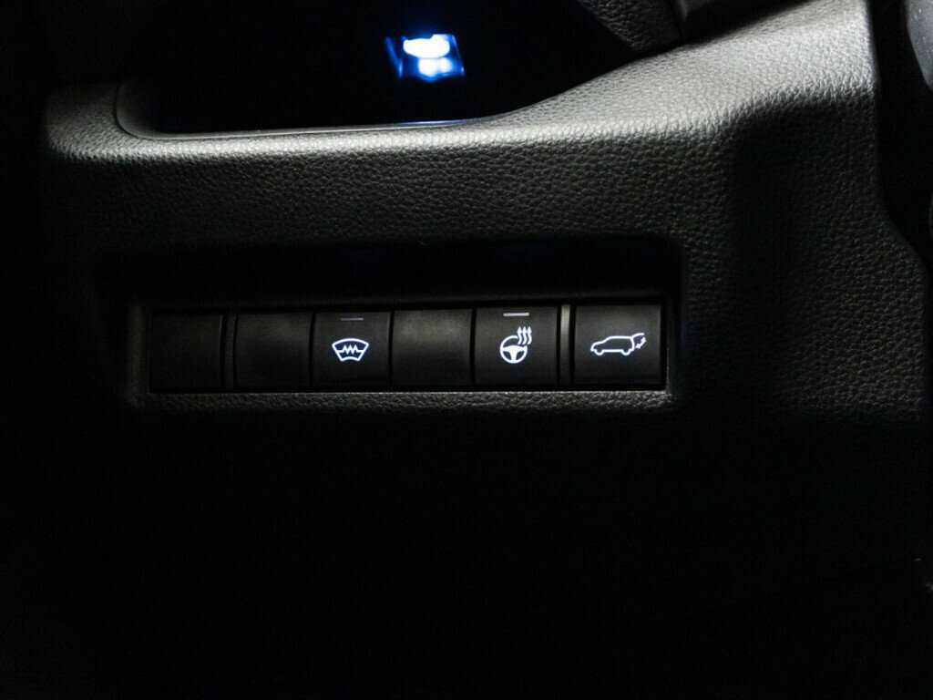 Купить Toyota RAV4 с пробегом. Фото: #20