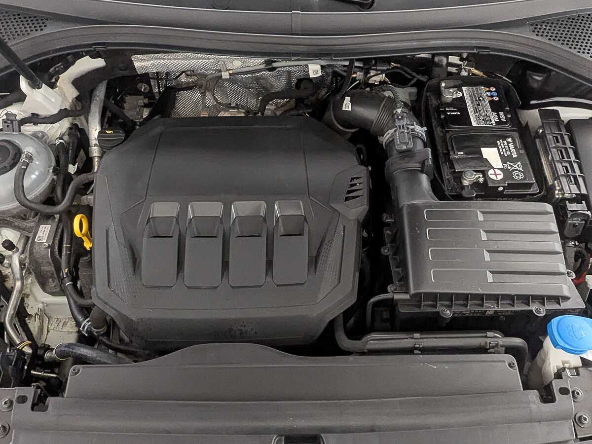 Купить Volkswagen Tiguan с пробегом. Фото: #8
