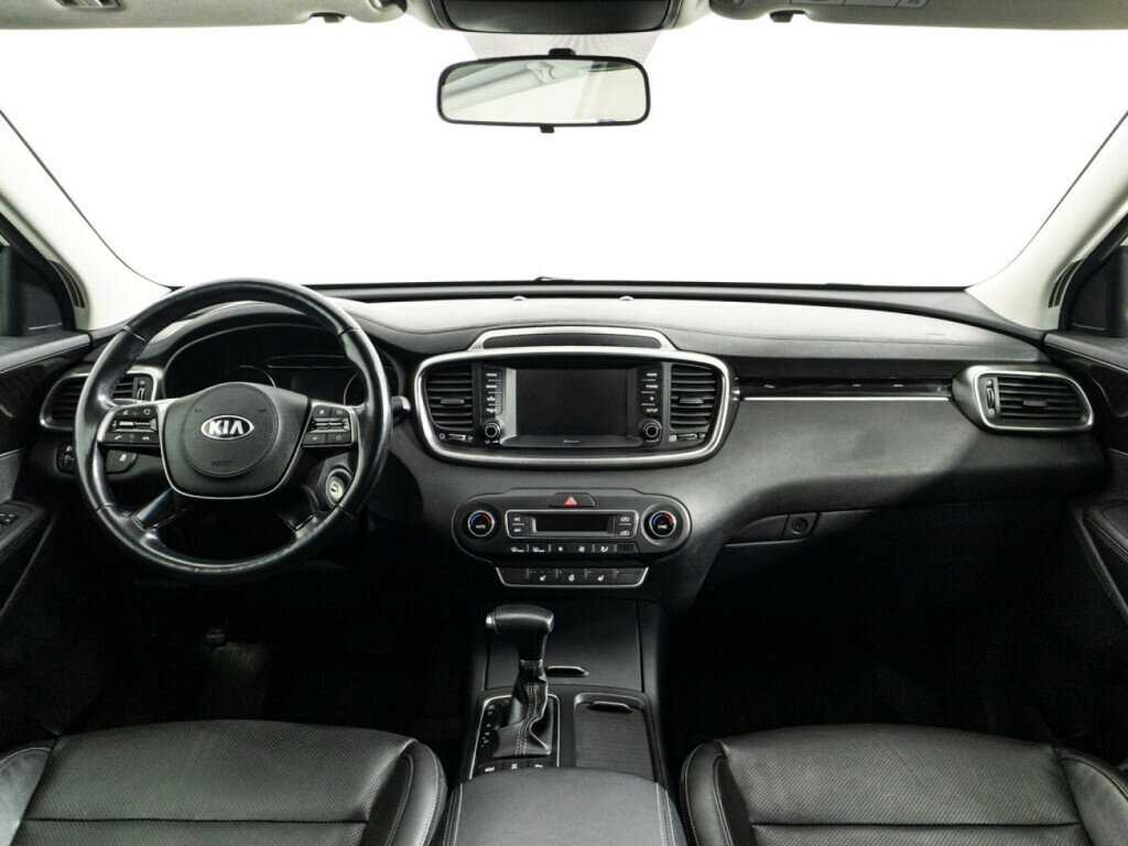 Купить Kia Sorento с пробегом. Фото: #12