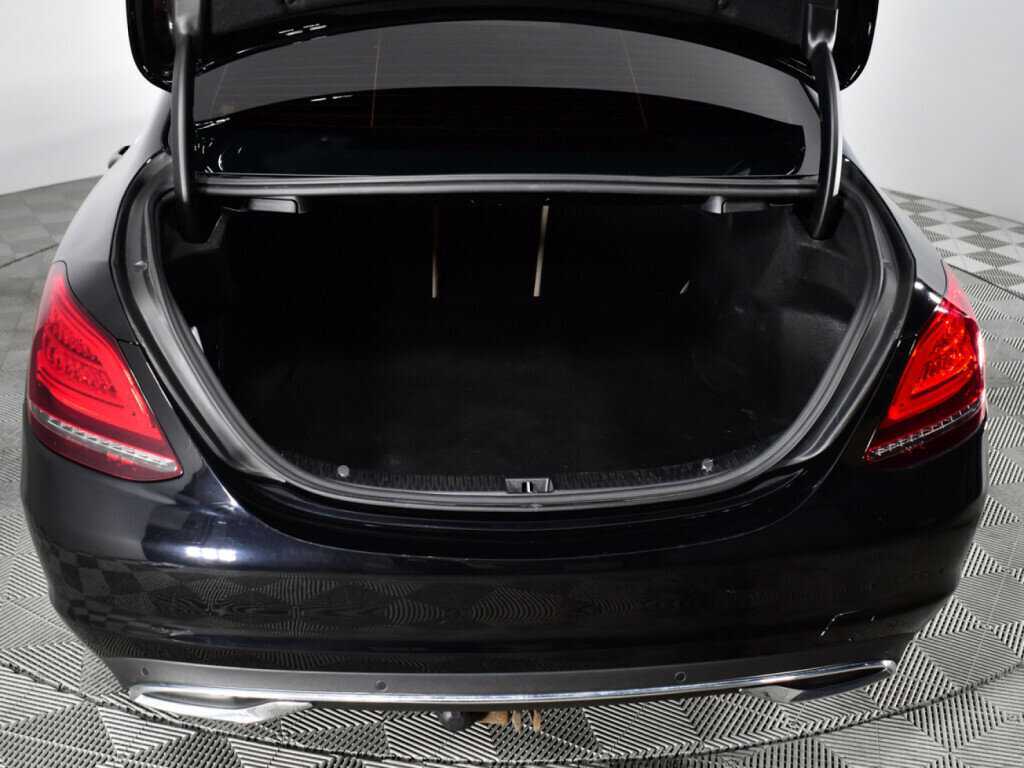 Купить Mercedes-Benz C-Класс с пробегом. Фото: #16