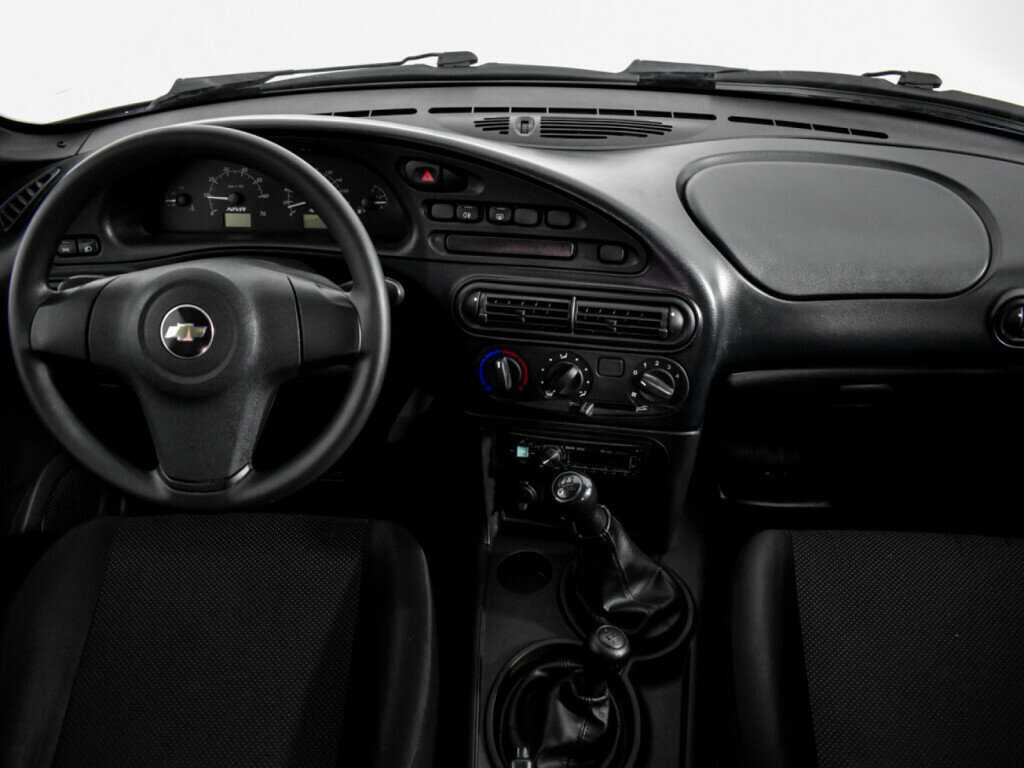 Купить Chevrolet Niva с пробегом. Фото: #11