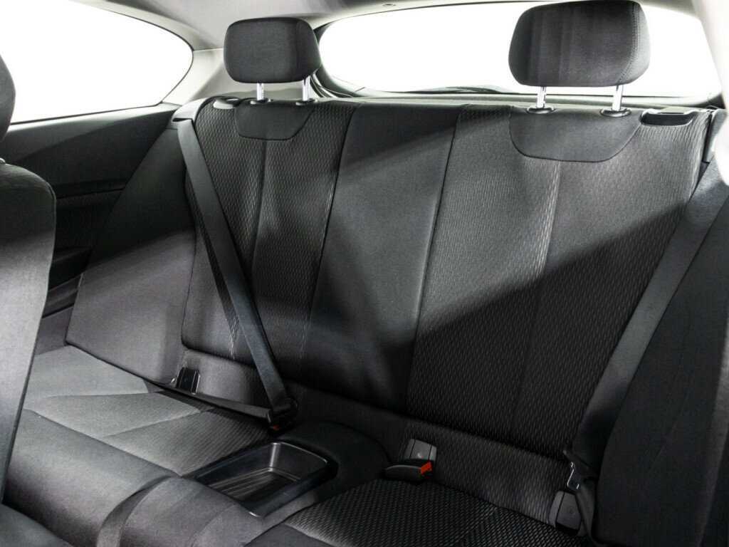 Купить BMW 1 серии с пробегом. Фото: #9