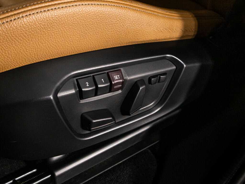 Купить BMW X3 с пробегом. Фото: #14