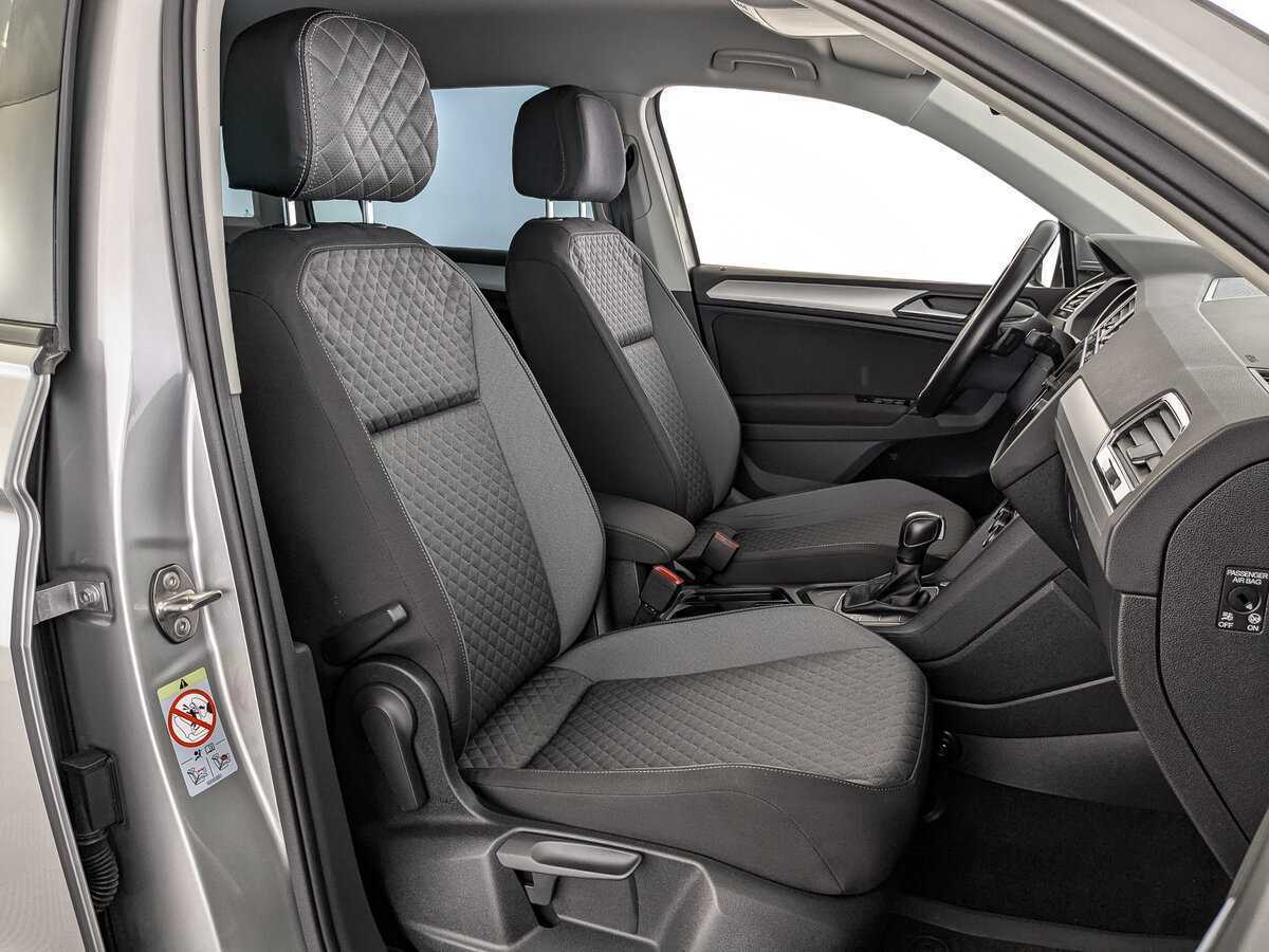 Купить Volkswagen Tiguan с пробегом. Фото: #23