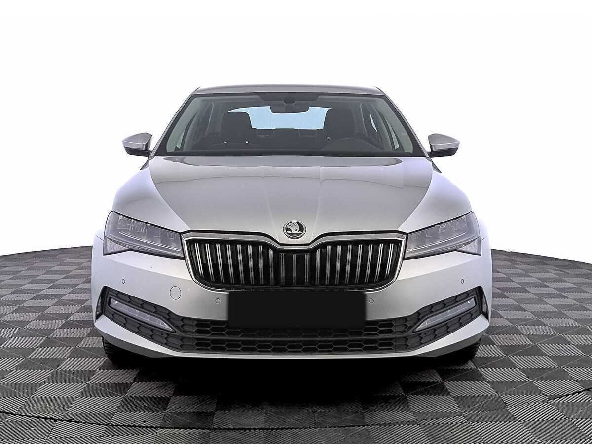 Купить Skoda Superb с пробегом. Фото: #1