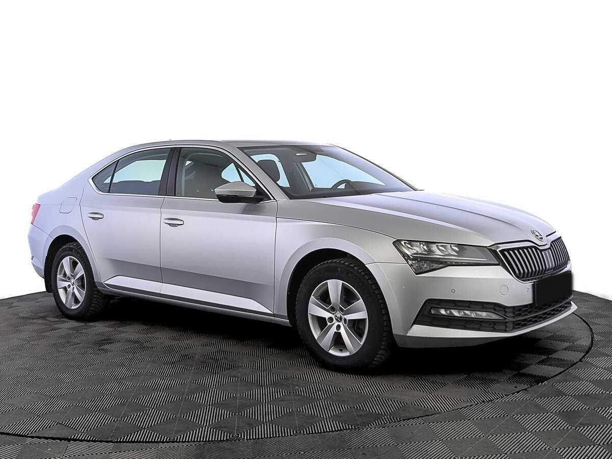 Купить Skoda Superb с пробегом. Фото: #2