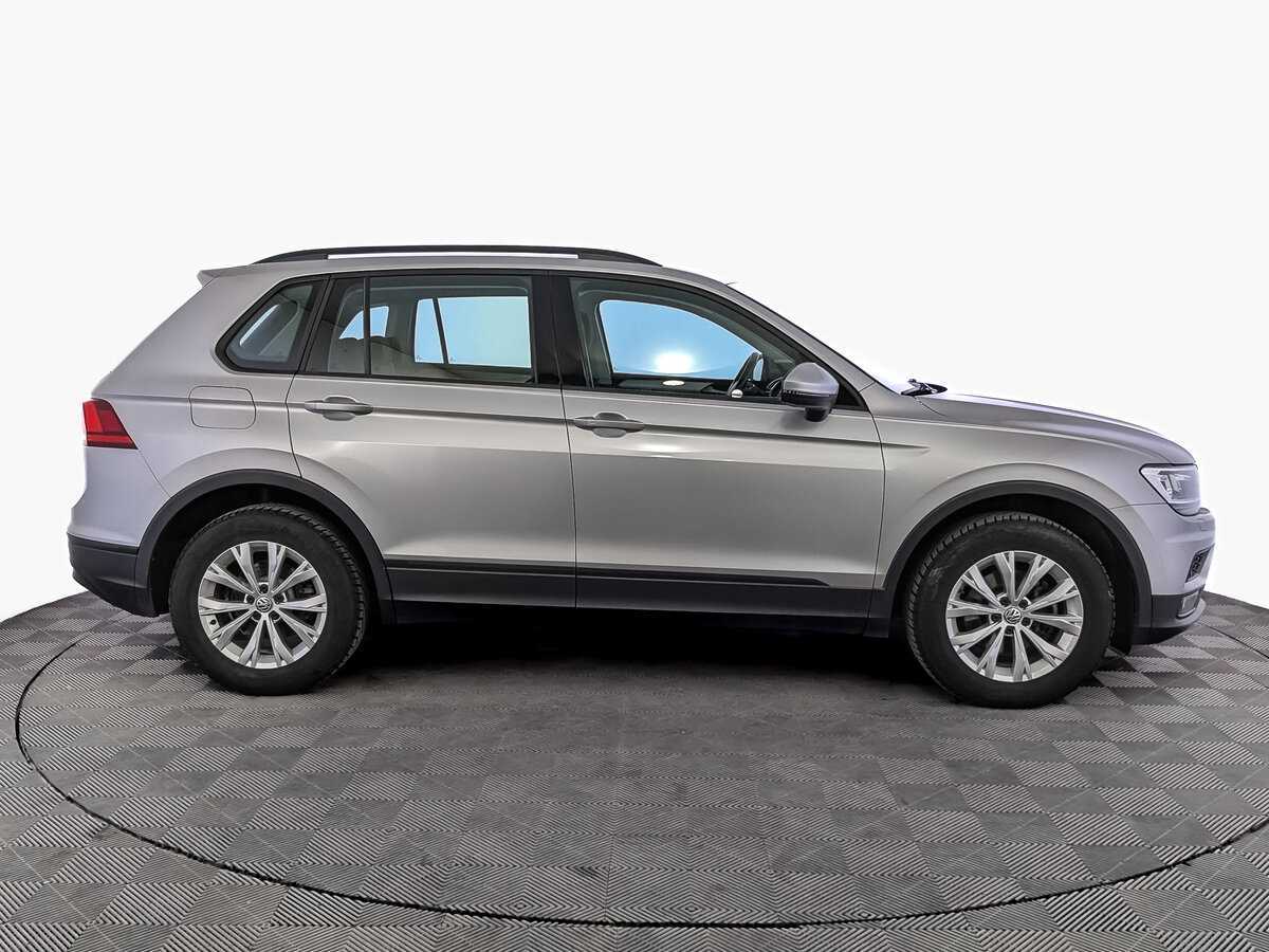 Купить Volkswagen Tiguan с пробегом. Фото: #3